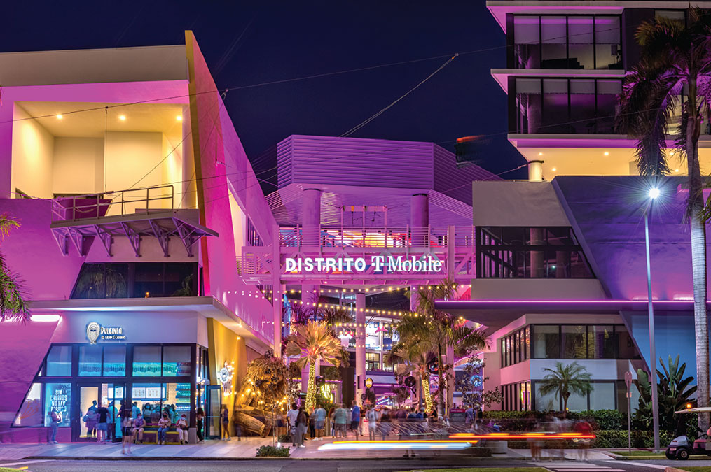 Distrito T-Mobile, San Juan